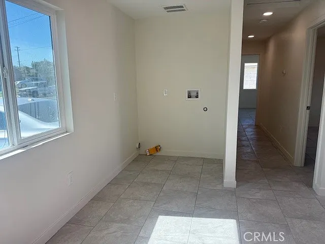 5010 Washington Ave — Photo 4