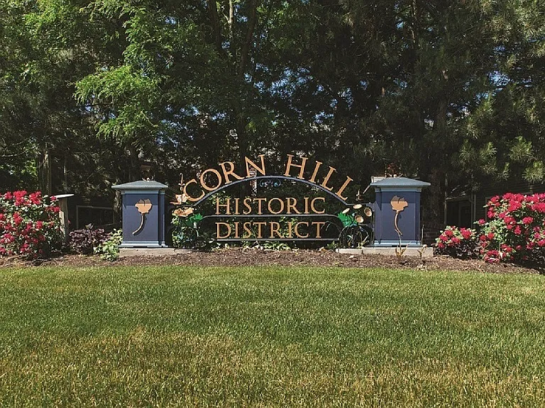 Corn Hill Townhouses & Apartments — Photo 16
