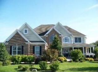 1704 Mink Trl, Cary, IL 60013