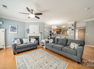 1262 Amber Ridge Rd NW, Concord, NC 28027