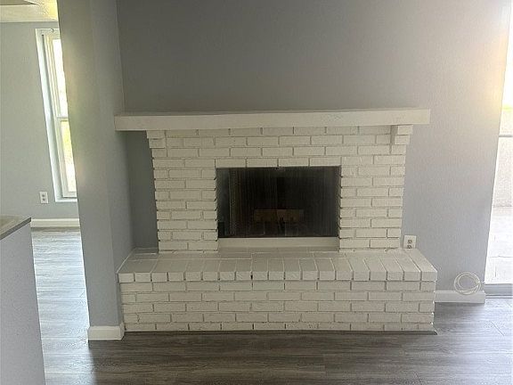 3rd image of 2981 Country Manor Ln APT 2