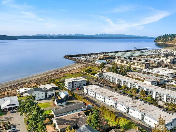 23003 Marine View Drive S #B301, Des Moines, WA 98198