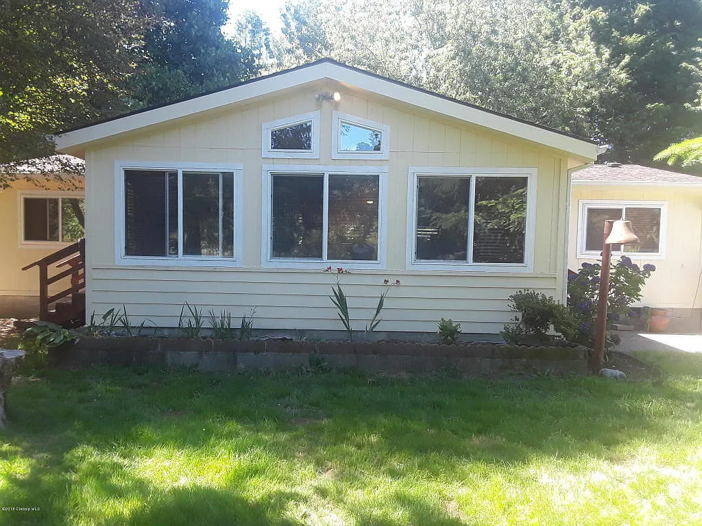 42433 Hillcrest Loop photo 1