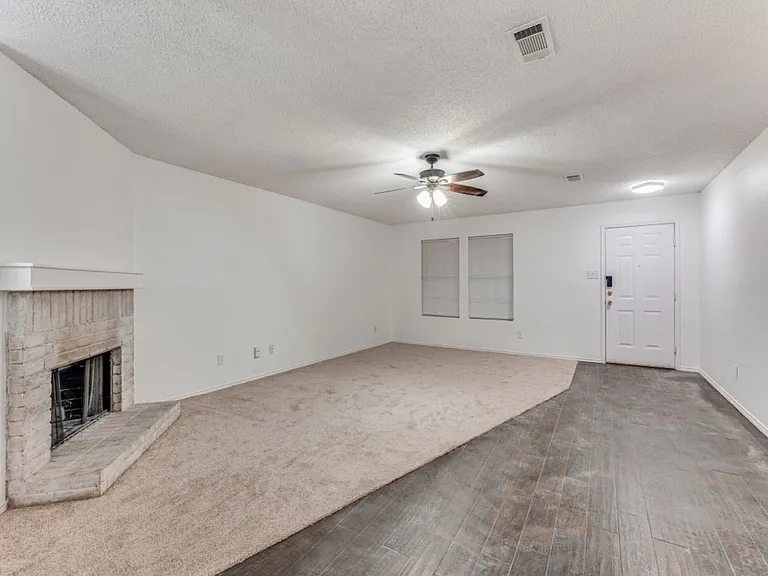 509 Keble Dr — Photo 5