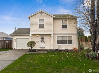 3009 Porter St, Enumclaw, WA 98022