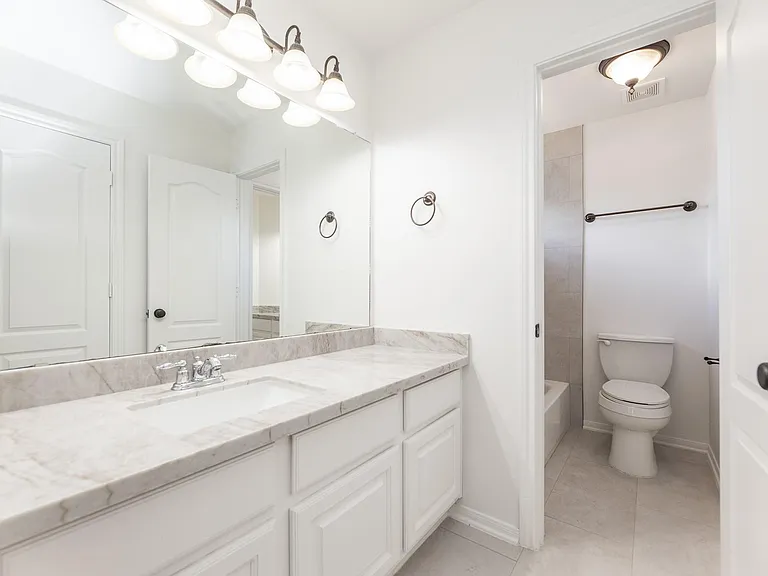 19507 Gladewater Ct — Photo 36