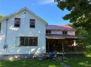 1044 Alexandria St, Carthage, NY 13619