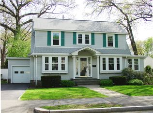 37 King St, Newton, MA 02466
