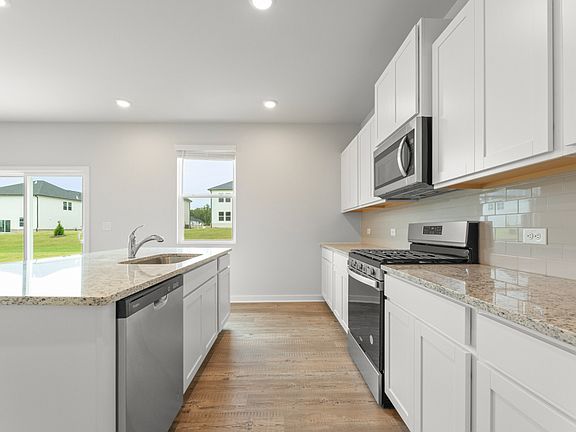 7th image of this home