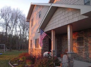 2692 Quarry Hill Rd, Decorah, IA 52101