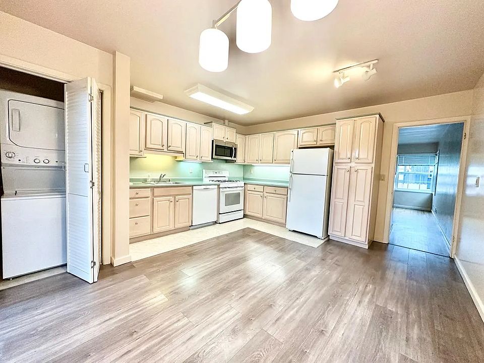 Kitchen/Dinning Room
