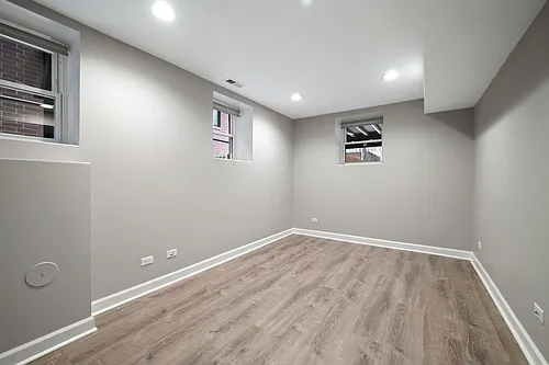 1252 W Carmen Ave #G Photo 1