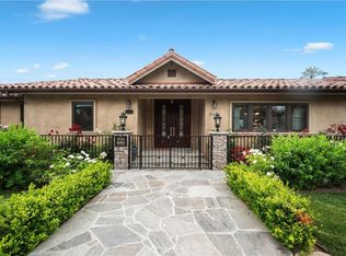 806 Serpentine St, Redondo Beach, CA 90277