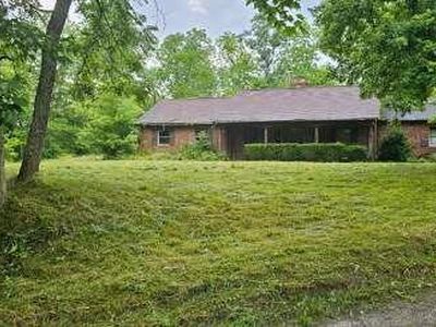 15828 Hedges Rd, Laurelville, OH, 43135