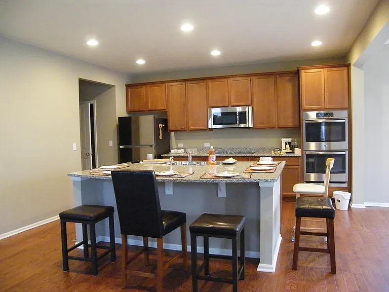 1717 Dusty Boot Dr — Photo 2
