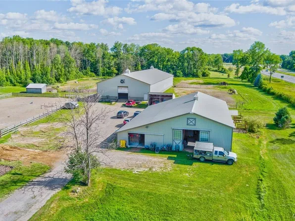 5840 S Bay Rd, Cicero, NY 13039