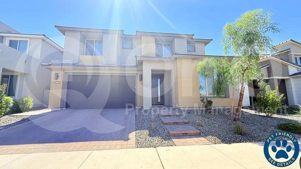 5 bed, 4.0 bath, 3646 sqft, $5,099 — Photo 1