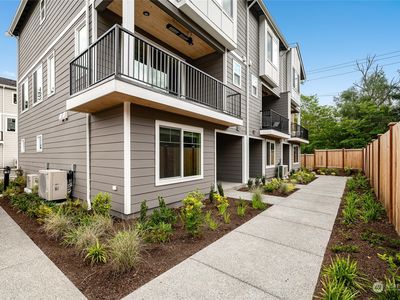 13730 Manor Way #J3, Lynnwood, WA, 98087