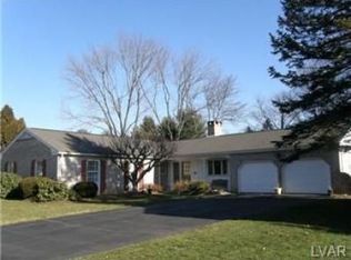 1147 Bellair Dr, Allentown, PA 18103