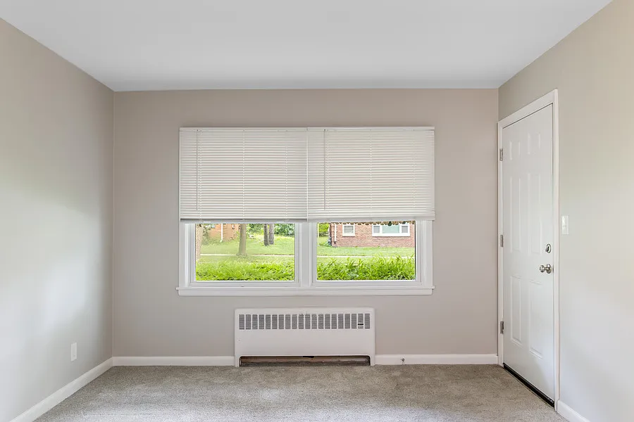 1 bed, $955 — Photo 3