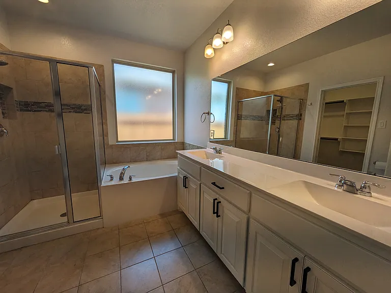 1108 Bowlus Dr — Photo 11