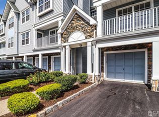 235 Prestwick Way, Edison, NJ 08820