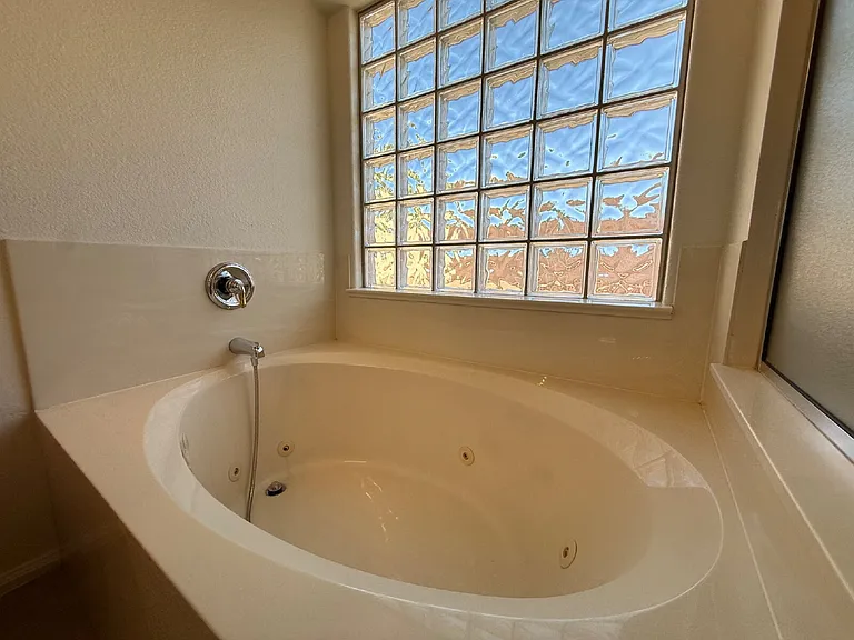 9587 W Seldon Ln — Photo 19