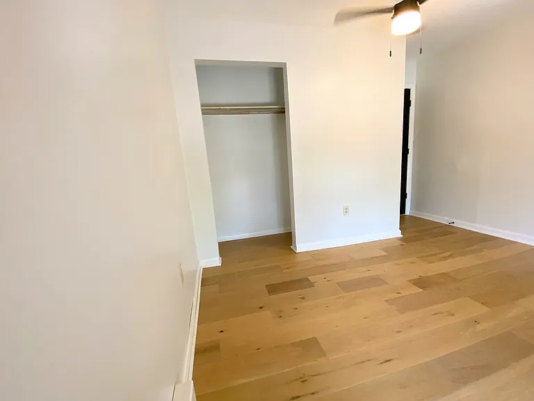 146 W High St #5 — Photo 11