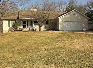 9725 28th St, Milan, IL 61264