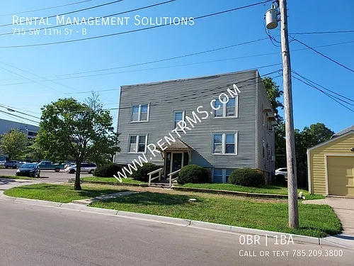 715 SW 11th St #B Photo 1