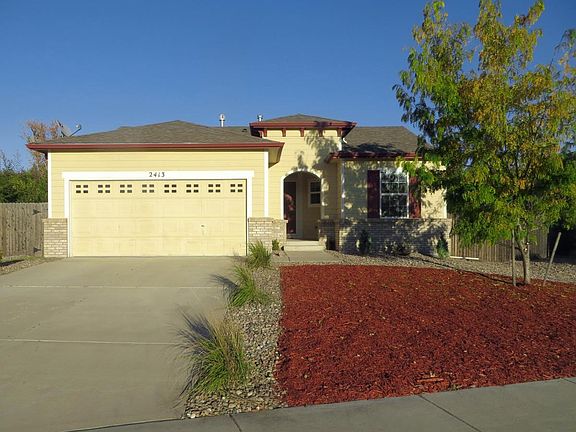 New landscaped yard, front and back