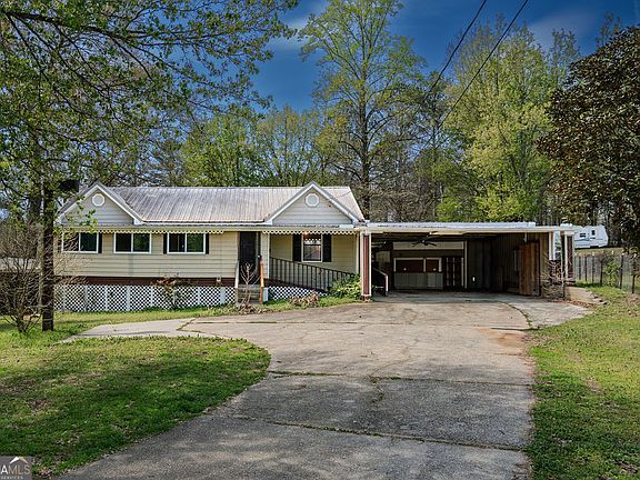 2nd image of 226 Winndale Rd