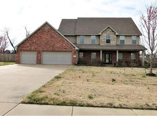 331 Scarlett Blvd, Springdale, AR 72762