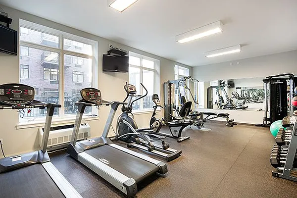 Rented by Brooklyn Heights Real Estate Inc | media 8