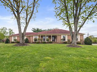 1919 Wiltshire Dr, Murfreesboro, TN 37129