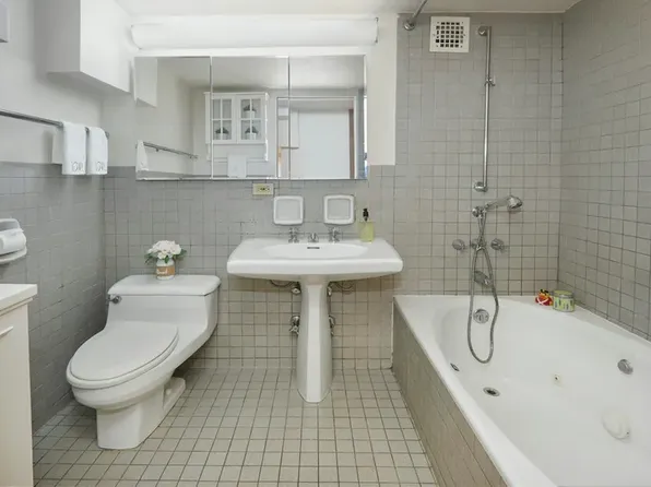 44 West 76th Street image 7 of 14