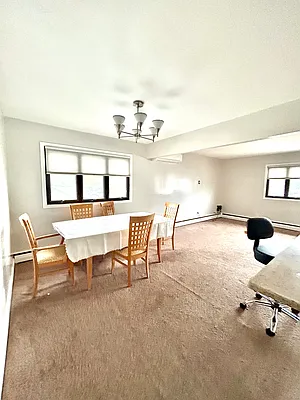 Rented by Luxian International Realty LLC | media 6