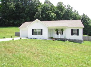 108 Spirit Dr, Elizabethton, TN 37643