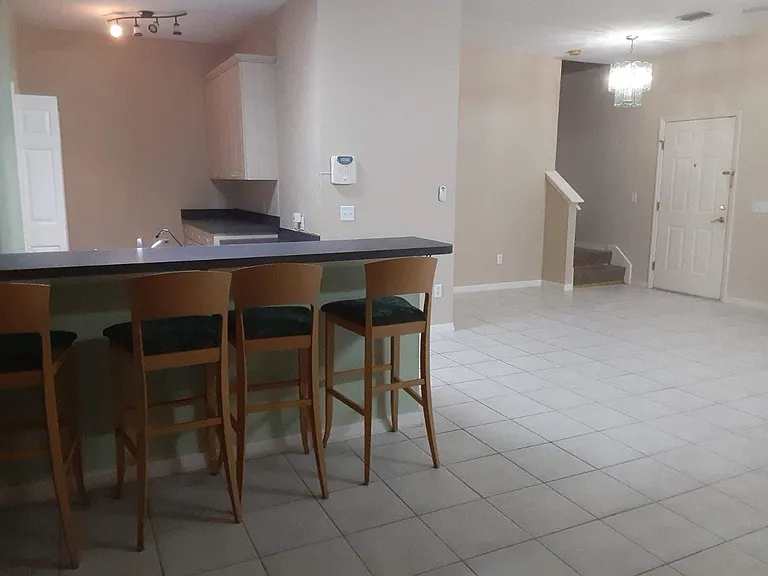 40 Emerald Bay Dr — Photo 9