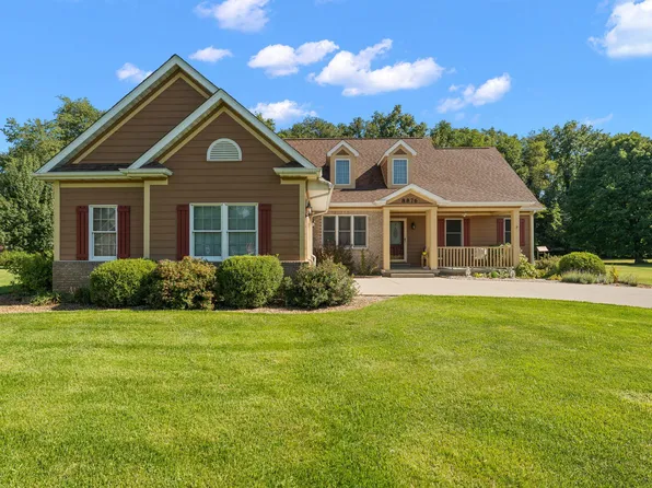 8876 N Lilac St, Demotte, IN 46310
