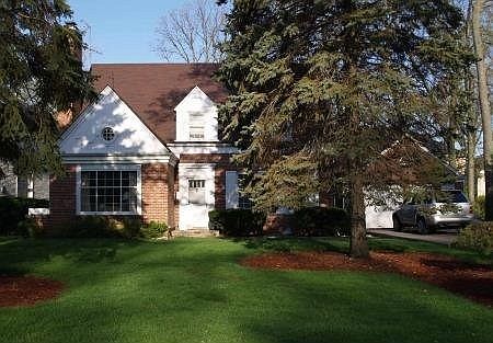 1st image of 6752 N Laporte Ave