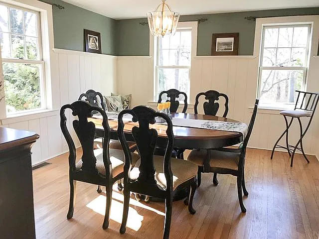 198 Wolfpit Ave — Photo 8