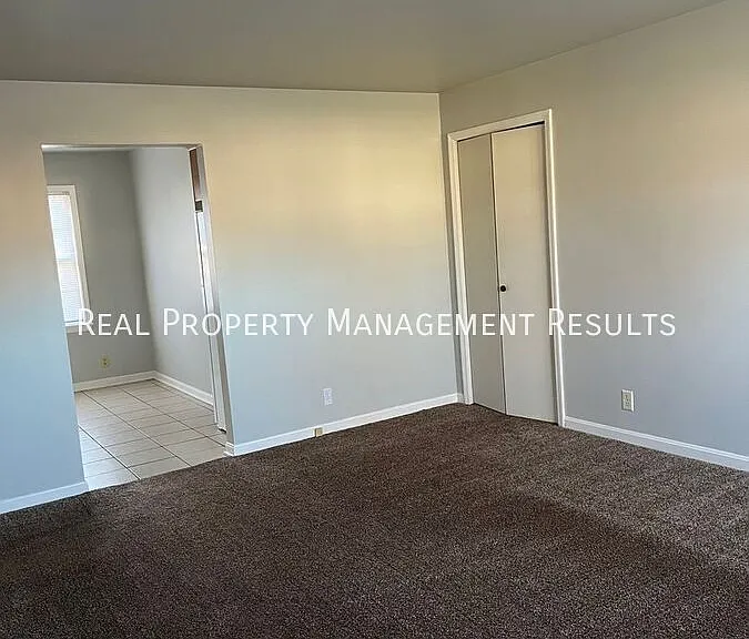 2807 Ridgewood Dr #A — Photo 2