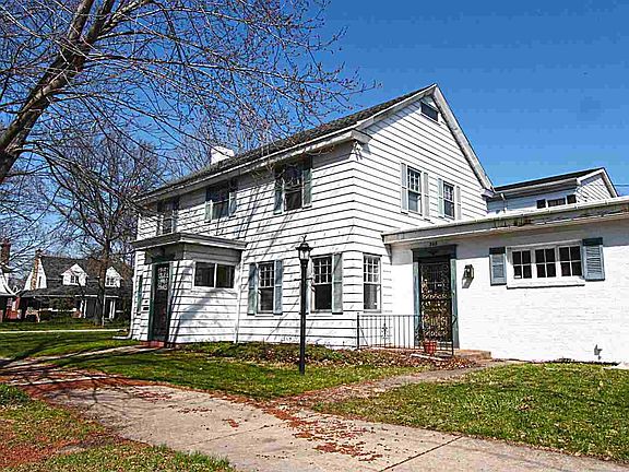2nd image of 302 E Pokagon St