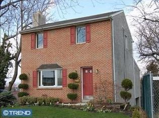 1001 Sandy St, Norristown, PA 19401