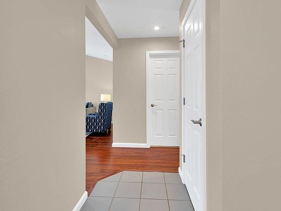 4th image of 367 Seaport Drive