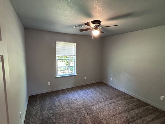 5th image of 407 N Grand Ave #B
