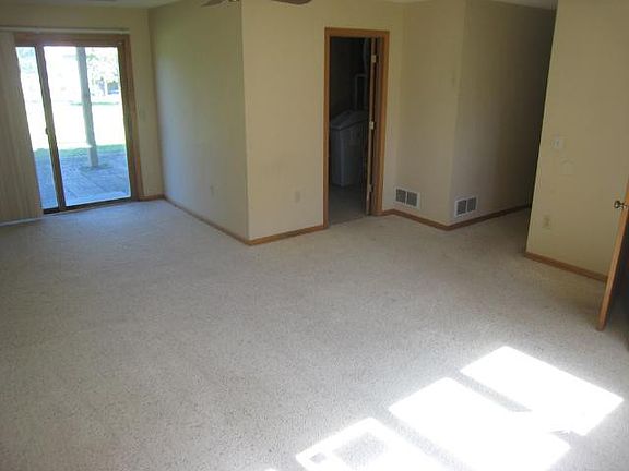 5th image of 5521 146th Ave NW