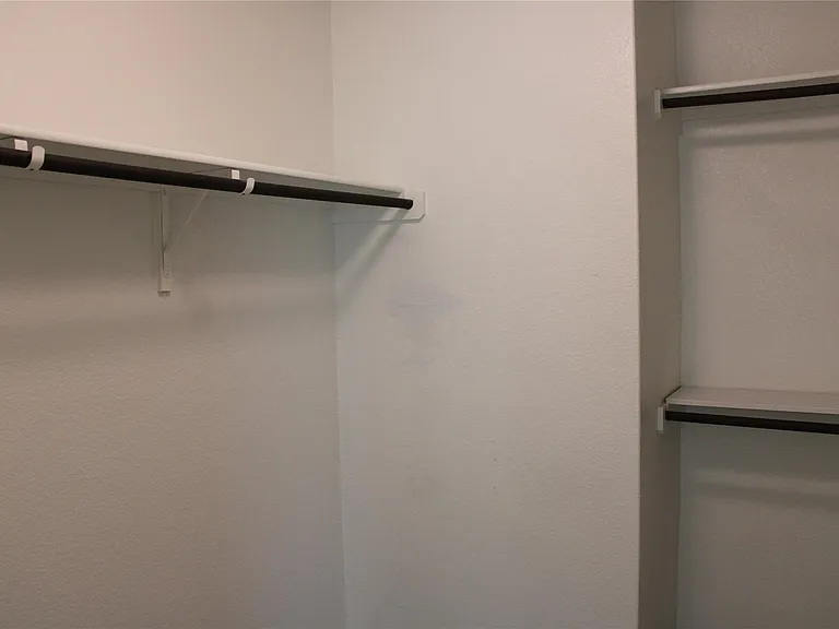 13902 Ilex Dr — Photo 25