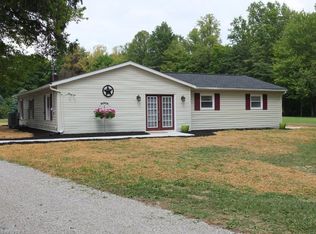 5251 Taylor Rd, Atwater, OH 44201